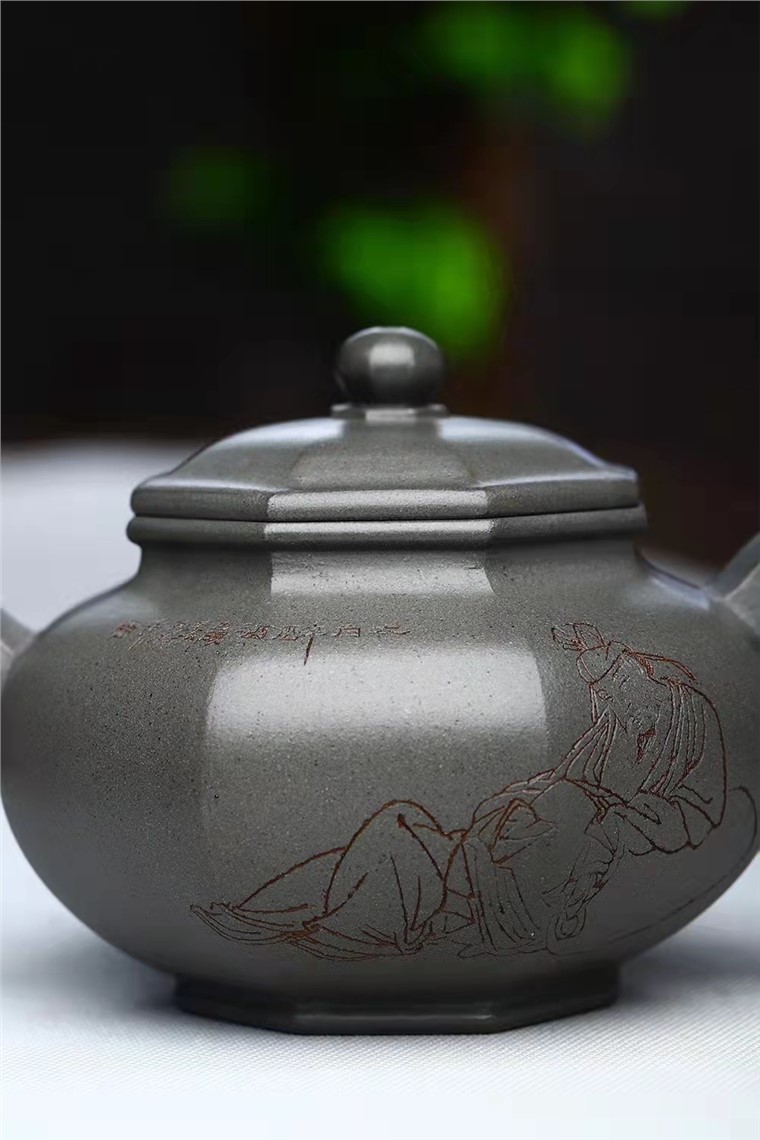 谈燕飞作品 八方水平图片