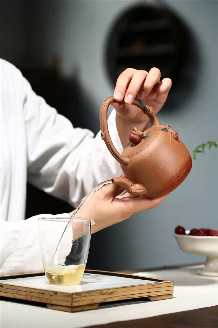 张伟军作品 事事如意提梁套组
