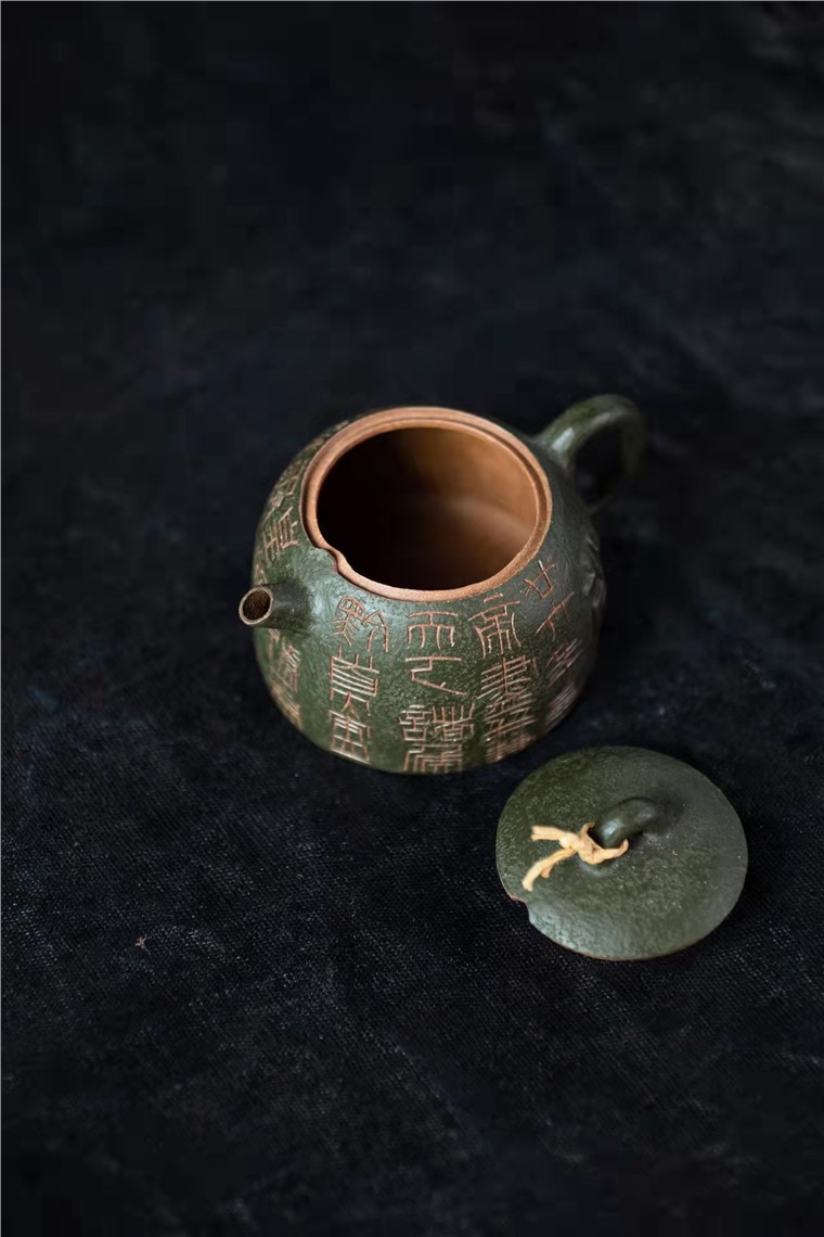 方勤平作品 秦权图片