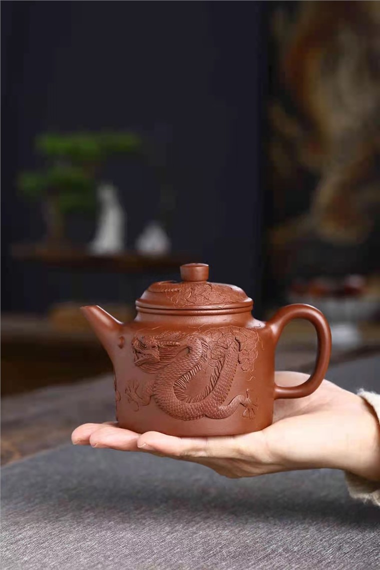 朱峰作品 隐龙德钟图片
