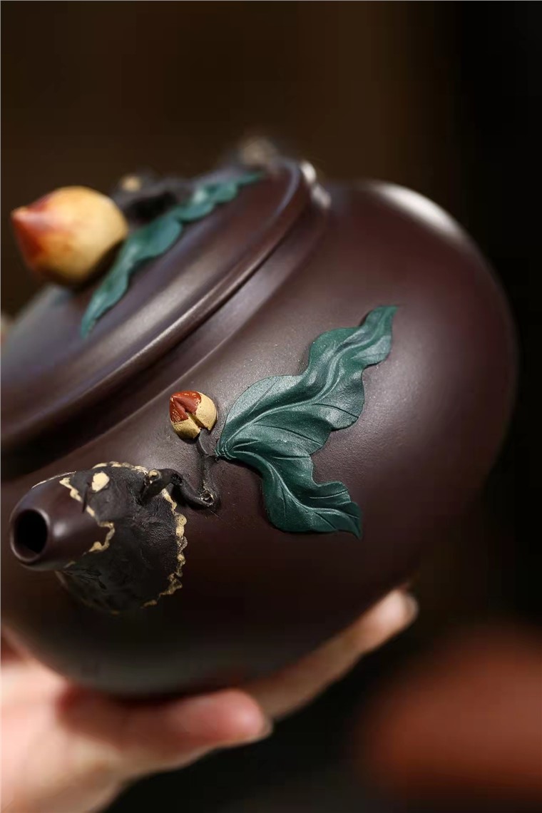 蒋爱英作品 寿桃壶图片