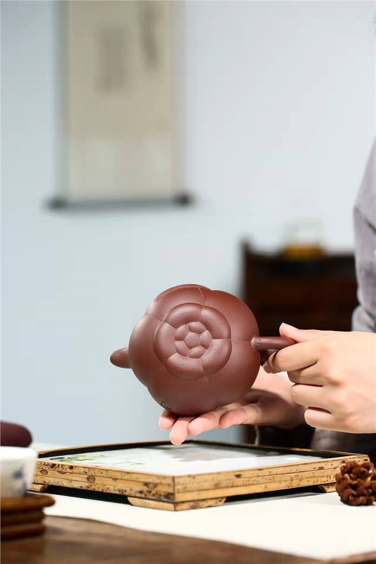 张伟军作品 上合桃图片