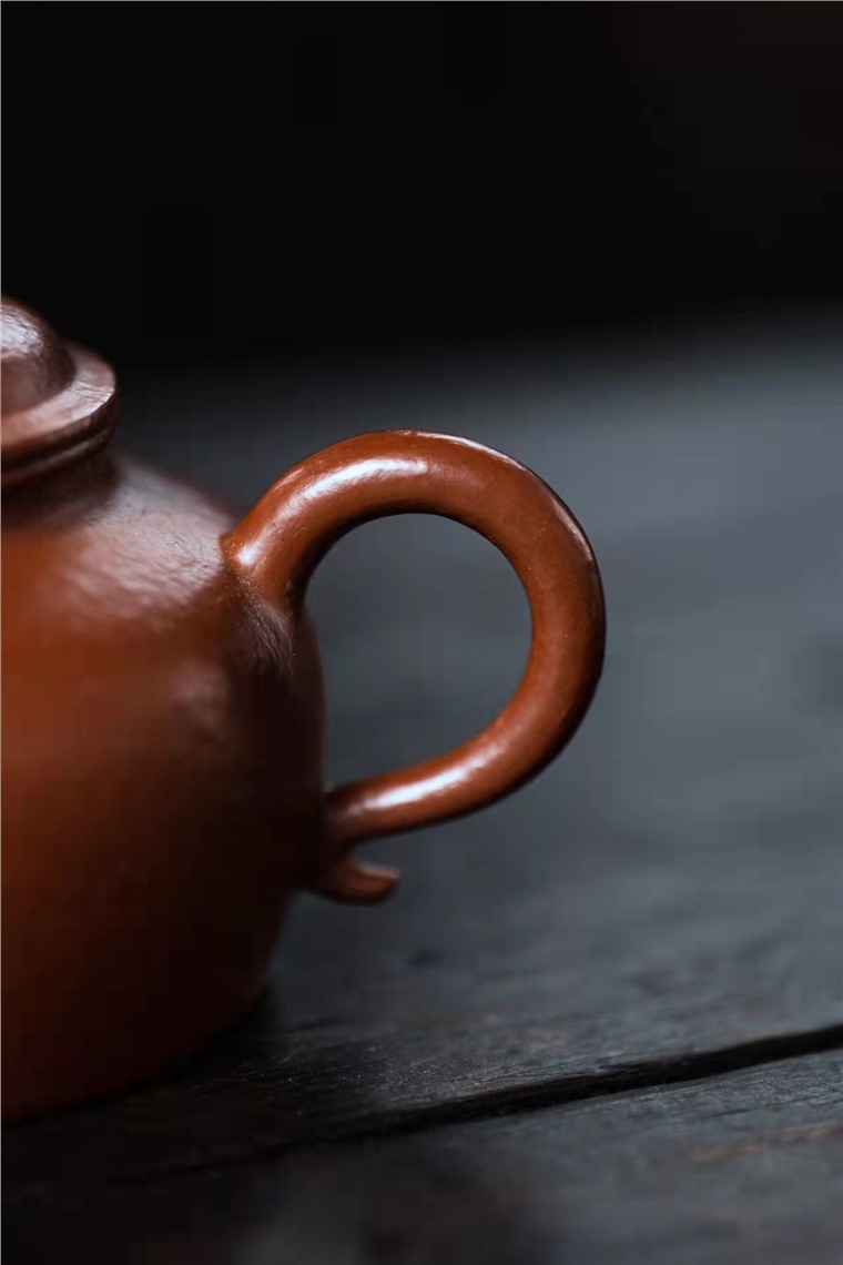 方勤平作品 古钟图片