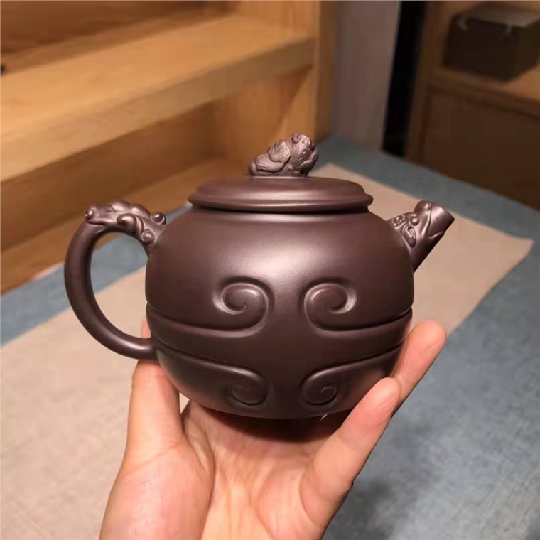 张彩英作品 瑞龙如意图片