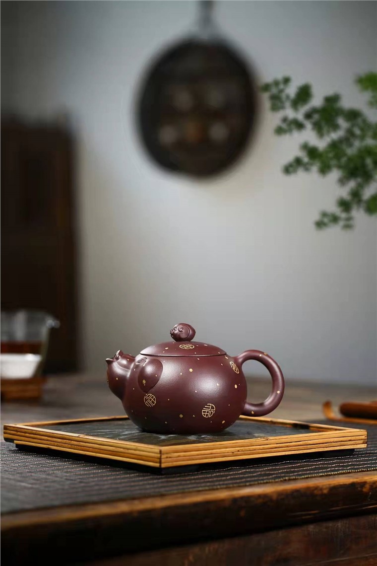 张伟军作品 金猪送福图片