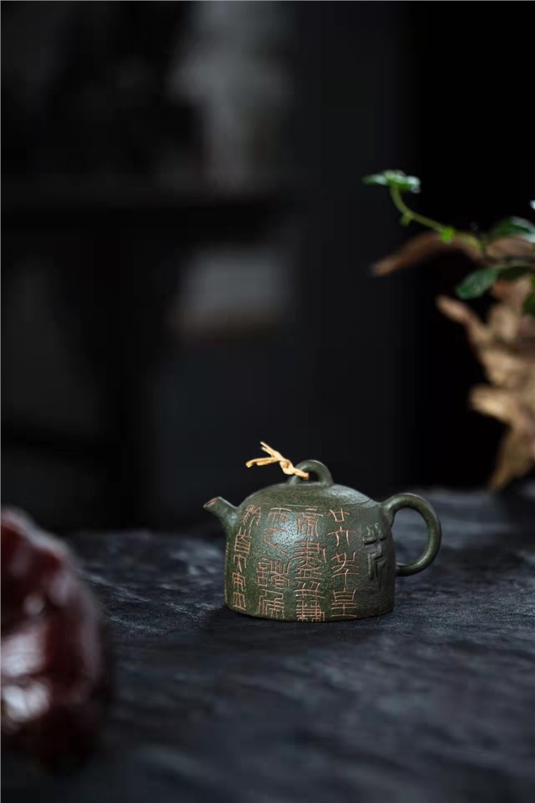 方勤平作品 秦权图片