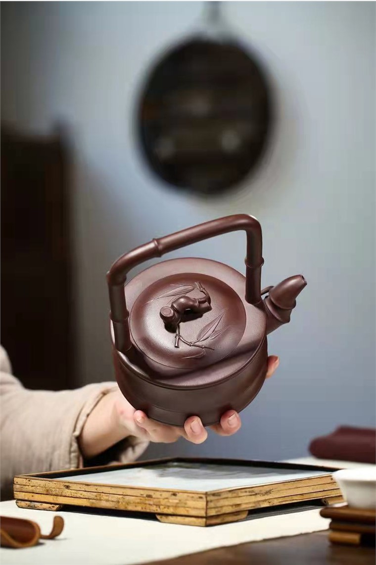 蒋爱英作品 一品竹提梁图片