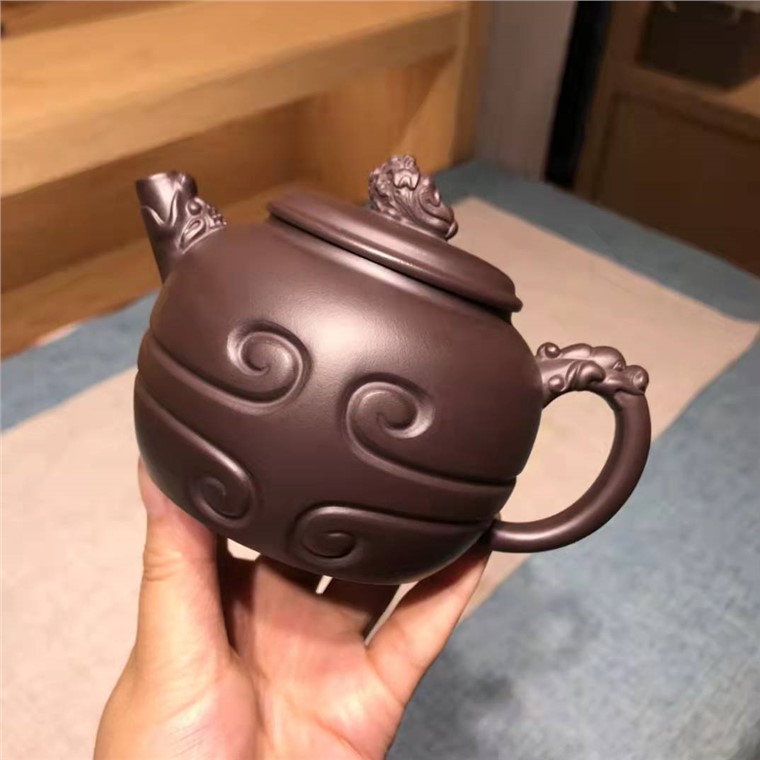 张彩英作品 瑞龙如意图片