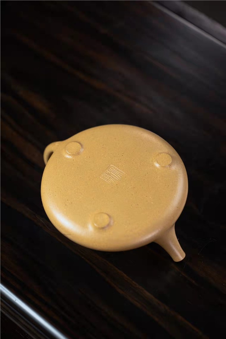 范鹏作品 子冶石瓢