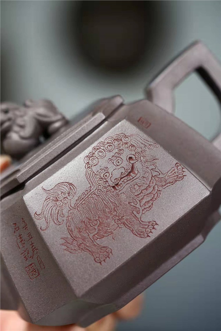 傅跃飞作品 四方狮球图片