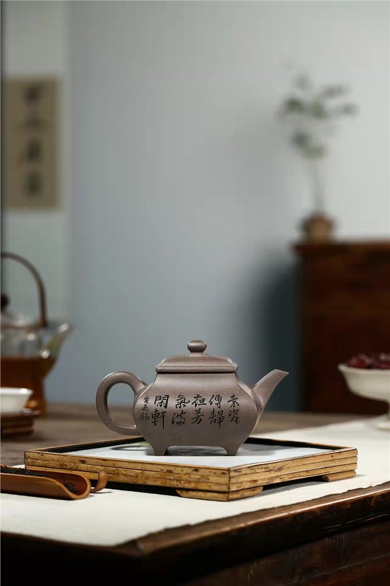 蒋爱英作品 四方明炉图片