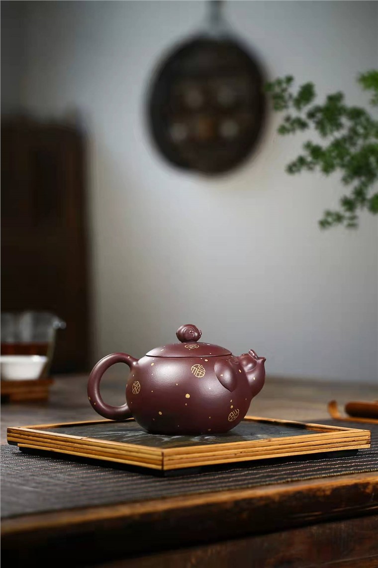张伟军作品 金猪送福图片