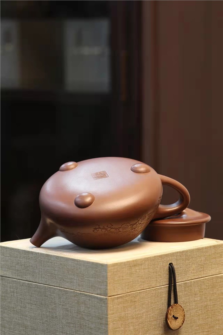 范鹏作品 景舟石瓢