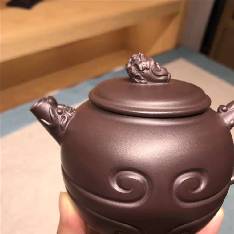 张彩英作品 瑞龙如意图片