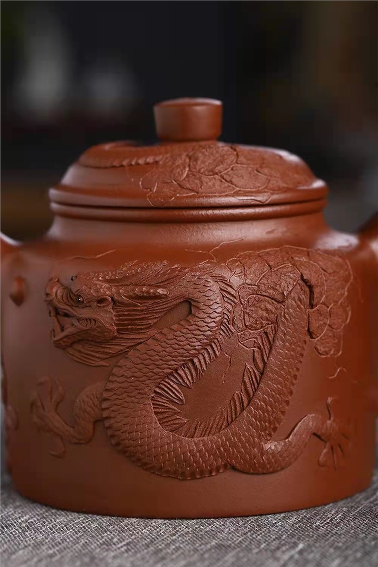 朱峰作品 隐龙德钟图片