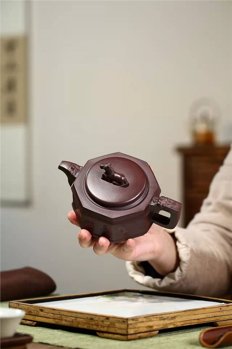 傅跃飞作品 龙马精神图片