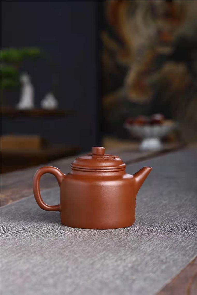 朱峰作品 隐龙德钟图片
