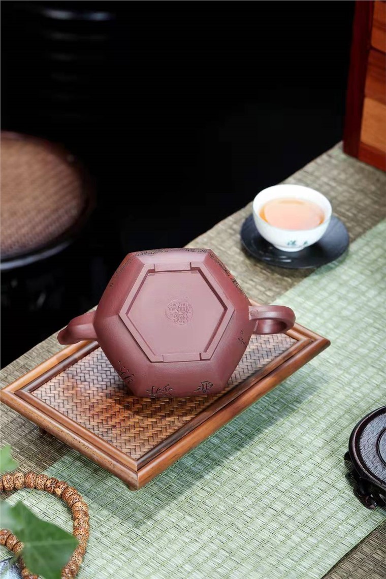 李峰作品 六方宫灯