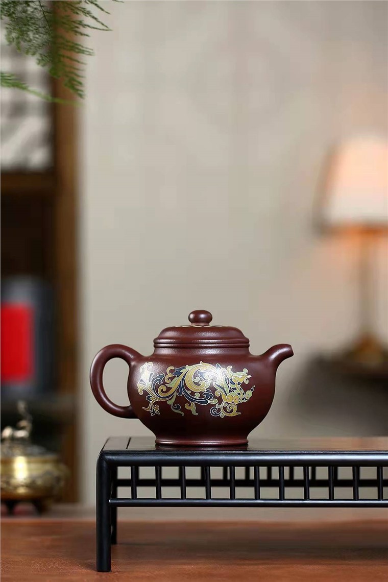 盛中杰作品 掇只图片