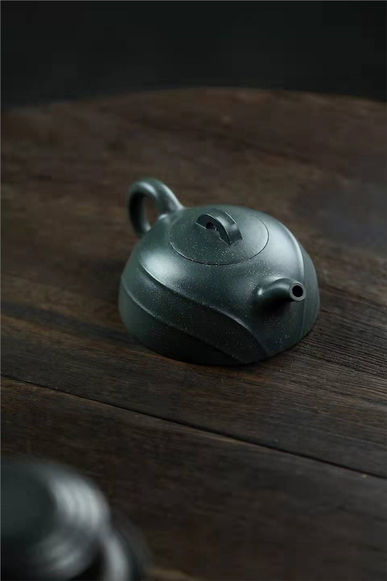 吴静作品 半月图片