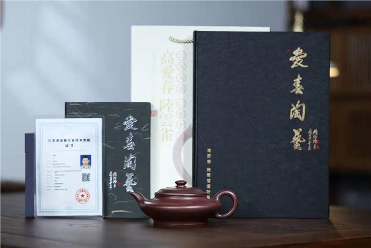 高爱春作品 虚扁图片