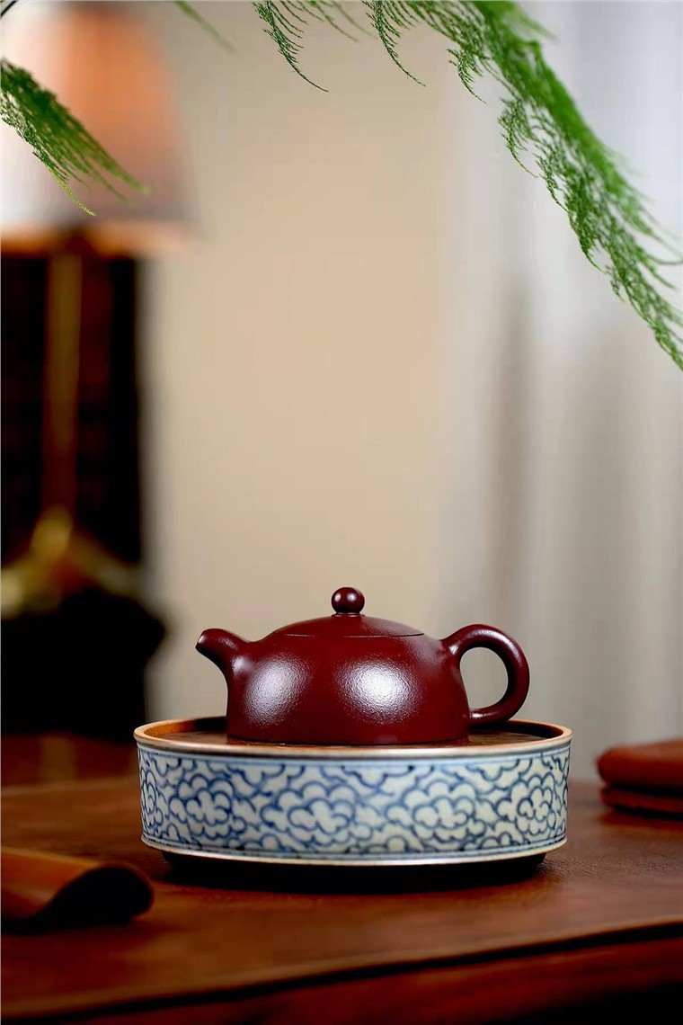 盛中杰作品 半月图片