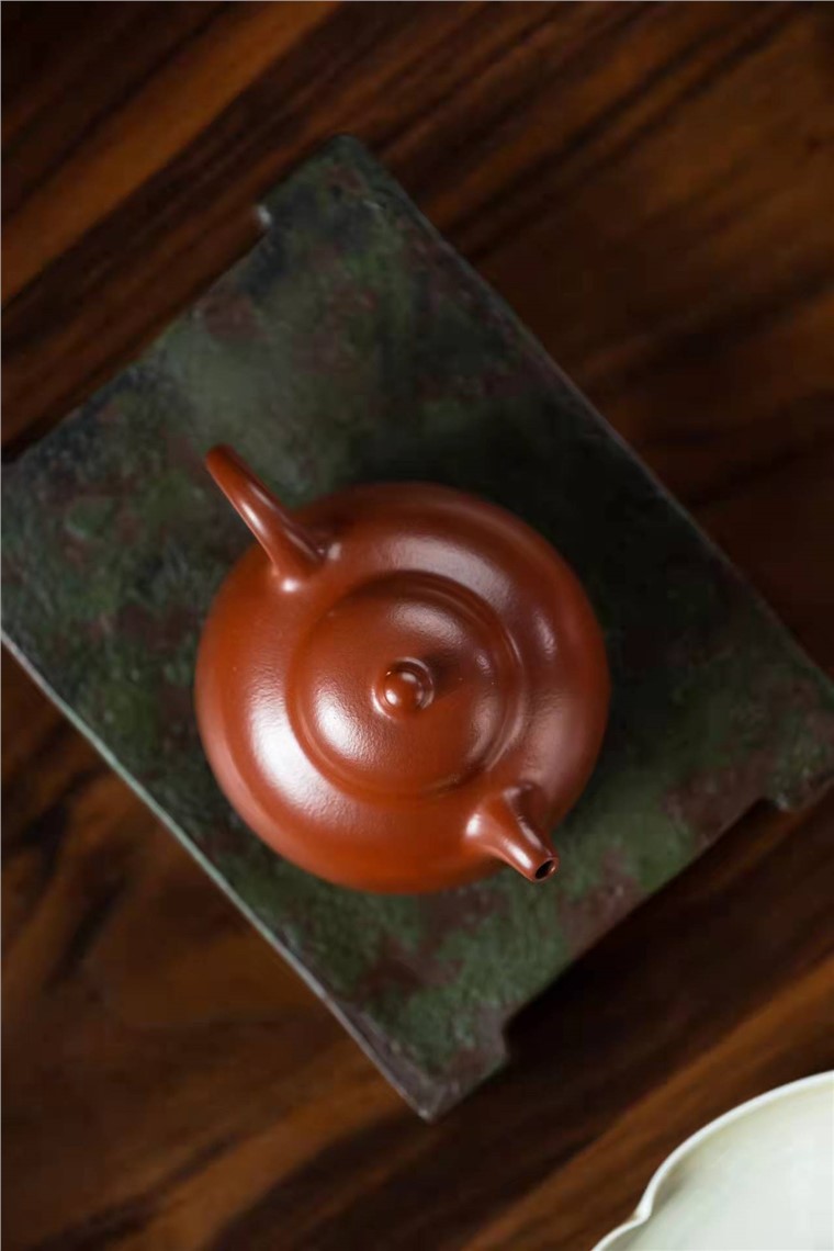 陈菲菲作品 乳鼎图片