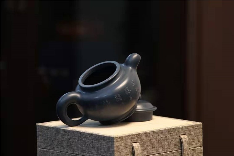 华小青作品 道洪掇只图片