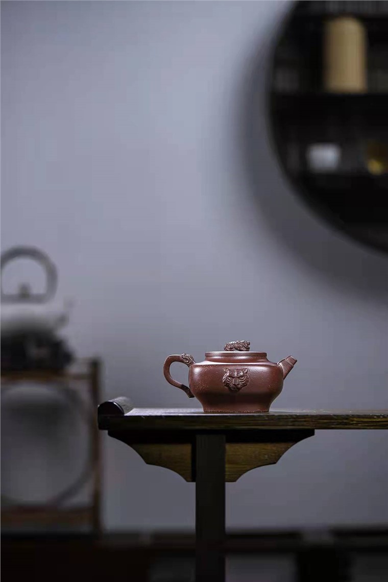 冯小俊作品 虎虎生威图片
