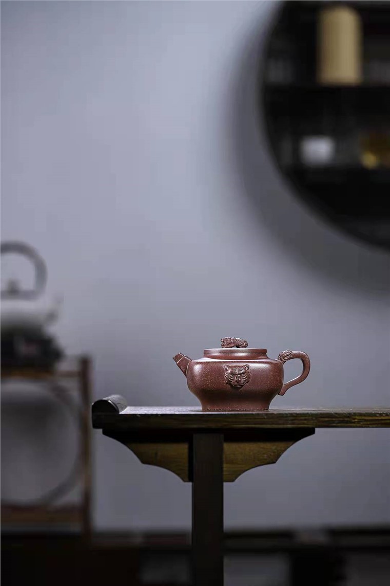 冯小俊作品 虎虎生威图片