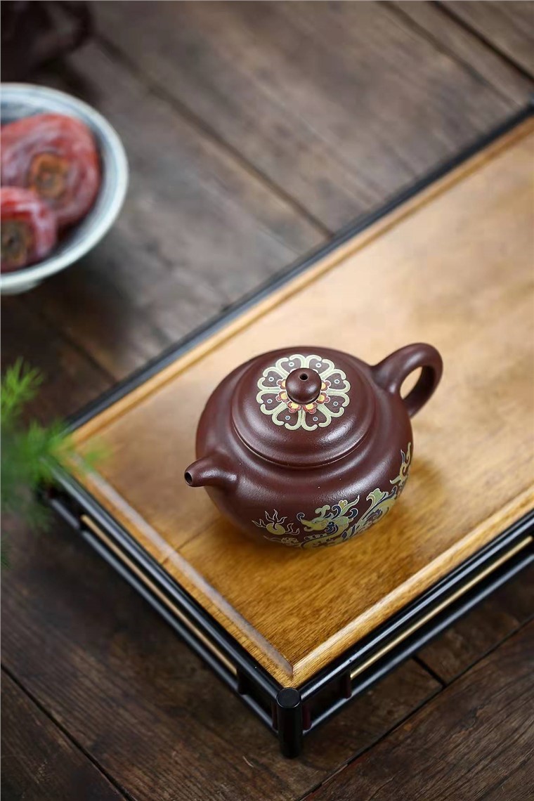 盛中杰作品 掇只图片