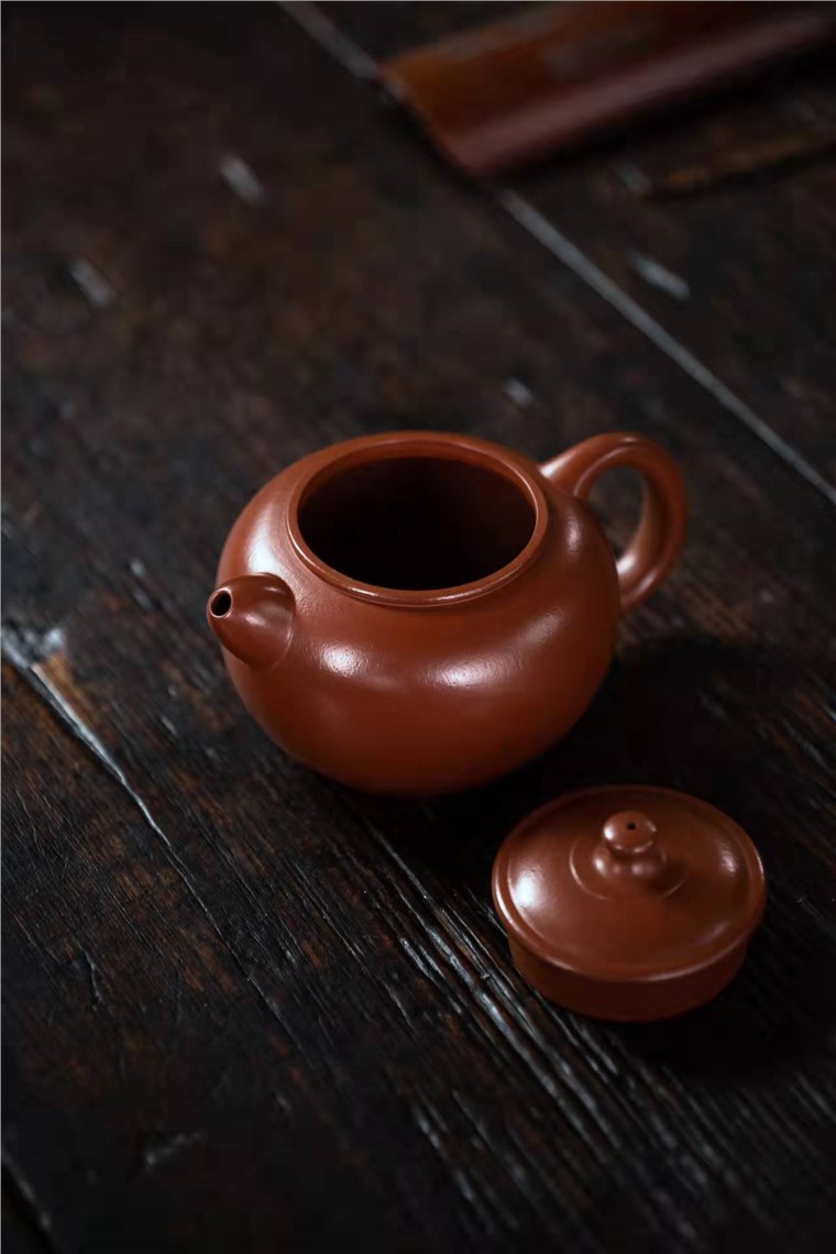 华小青作品 宛玉图片