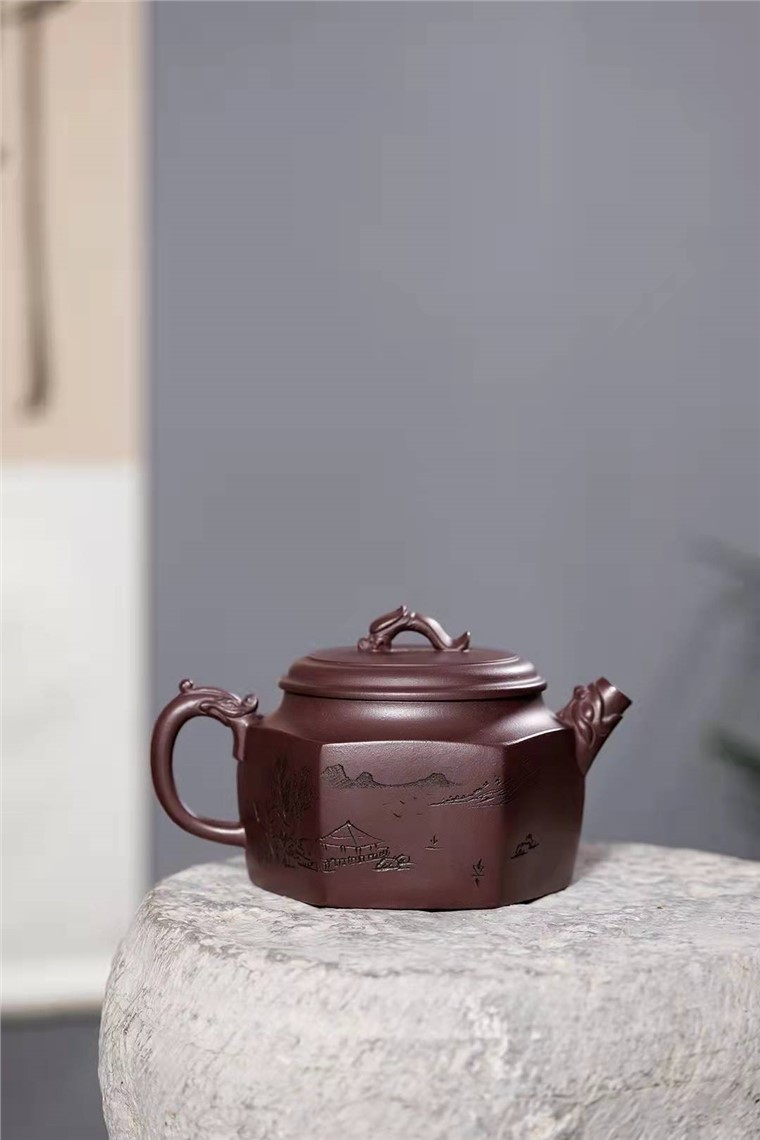 冯小俊作品 六方德钟图片