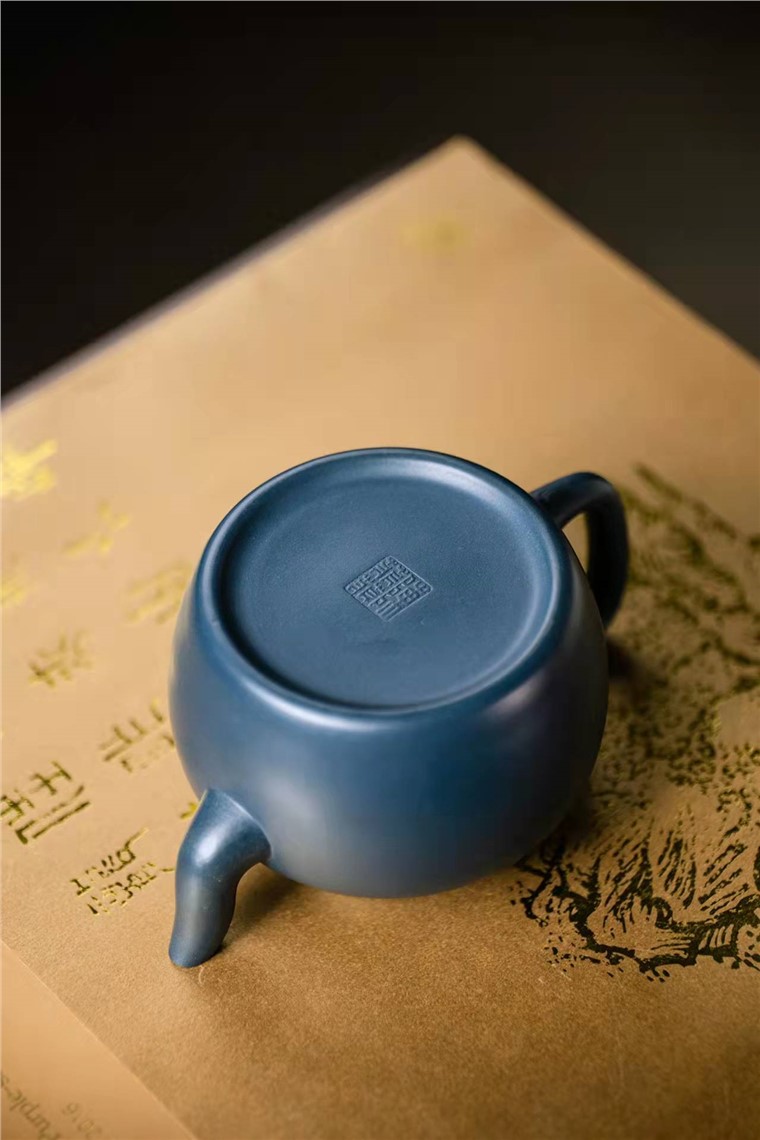 陈菲菲作品 宫灯