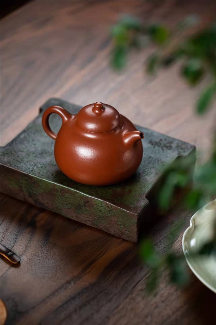 陈菲菲作品 乳鼎图片