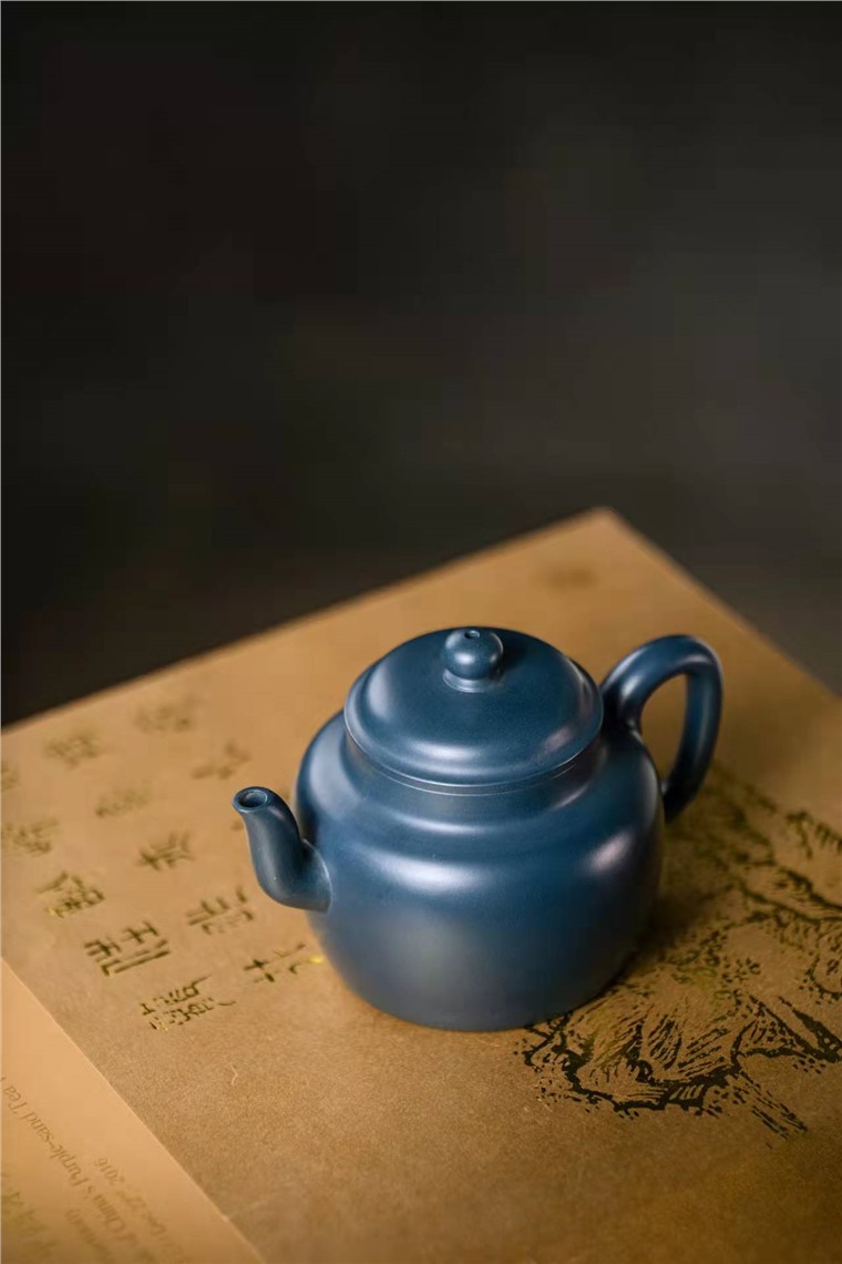陈菲菲作品 宫灯图片