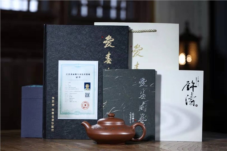 高爱春作品 合欢图片