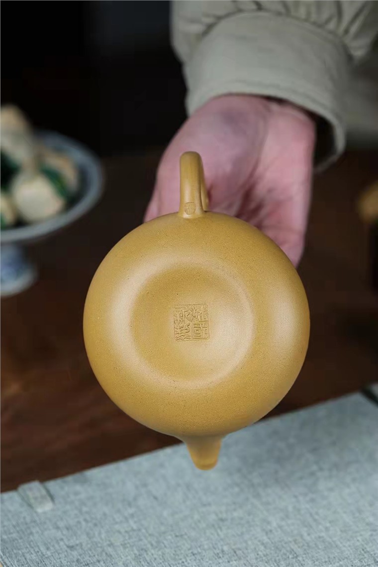 潘国新作品 容天图片