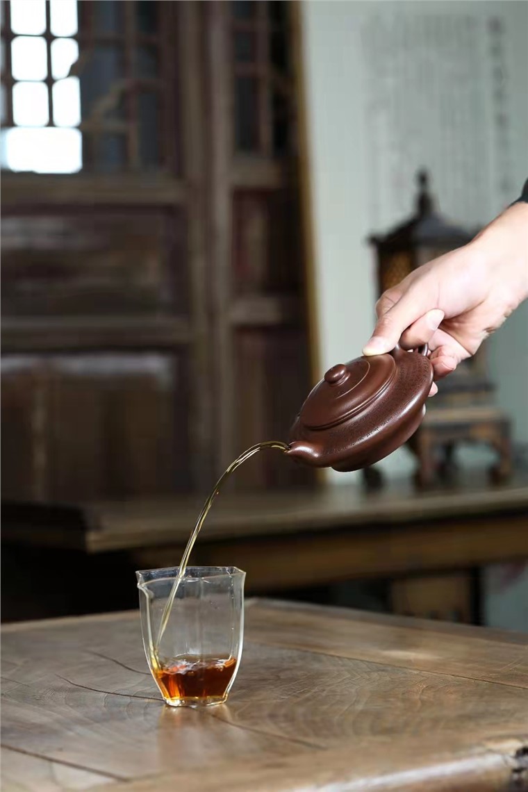 王岳龄作品 虚扁
