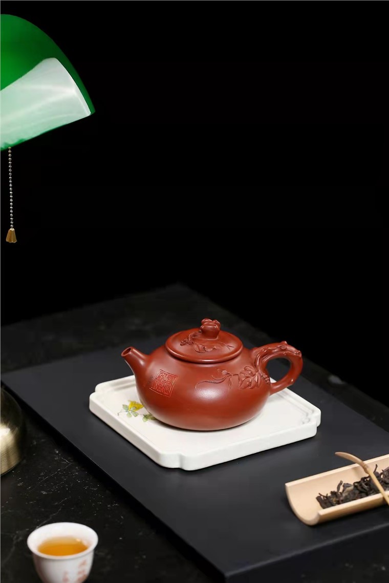 范卓群作品 多子多福图片