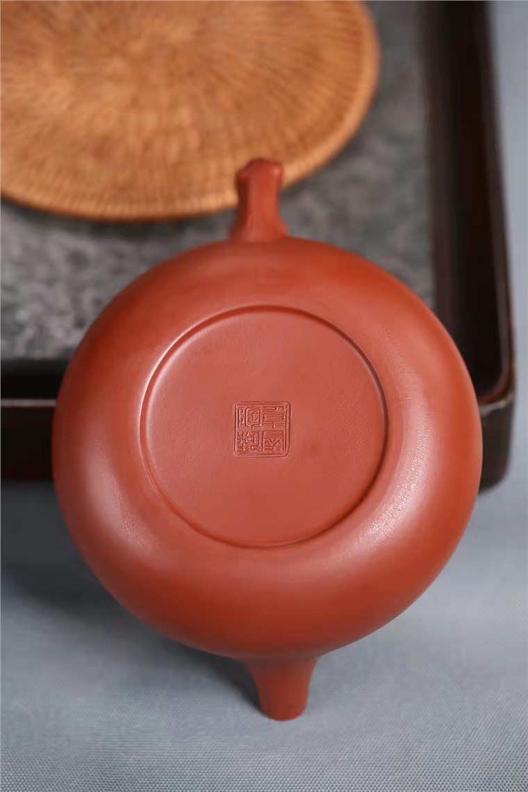 范卓群作品 多子多福