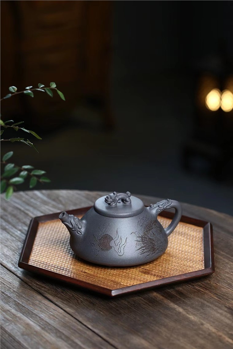 赵敏芳作品 龙韵石瓢图片