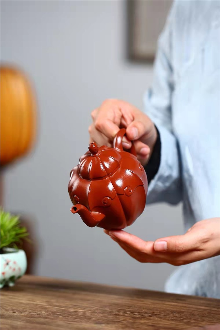 张暗军作品 高筋囊图片