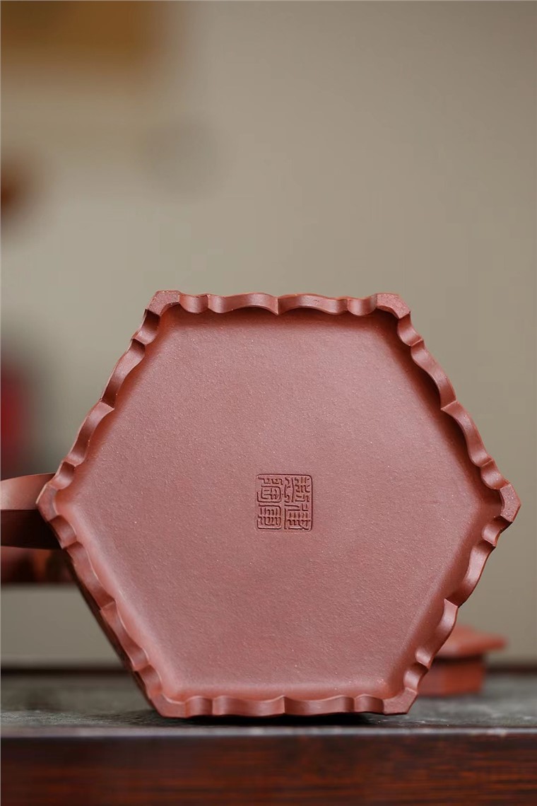 蒋建军作品 官帽提梁
