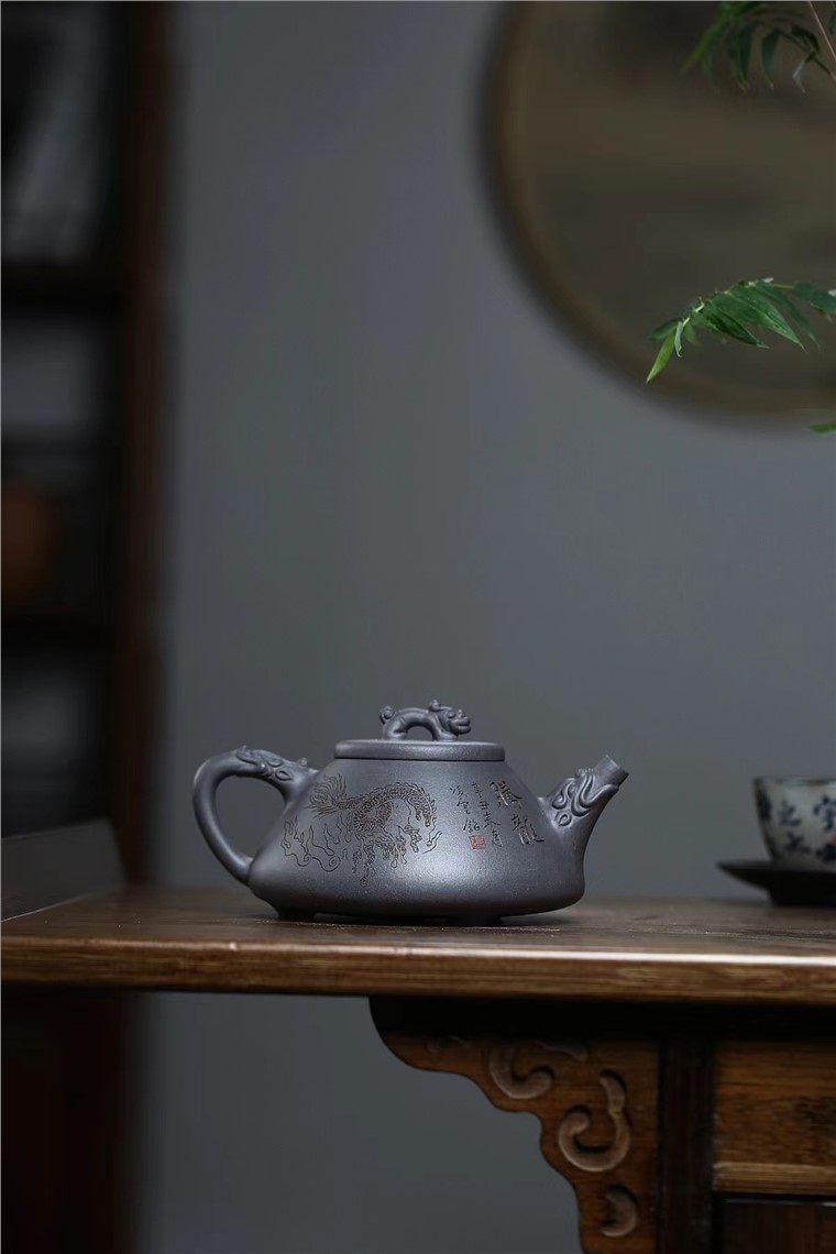 赵敏芳作品 龙韵石瓢图片