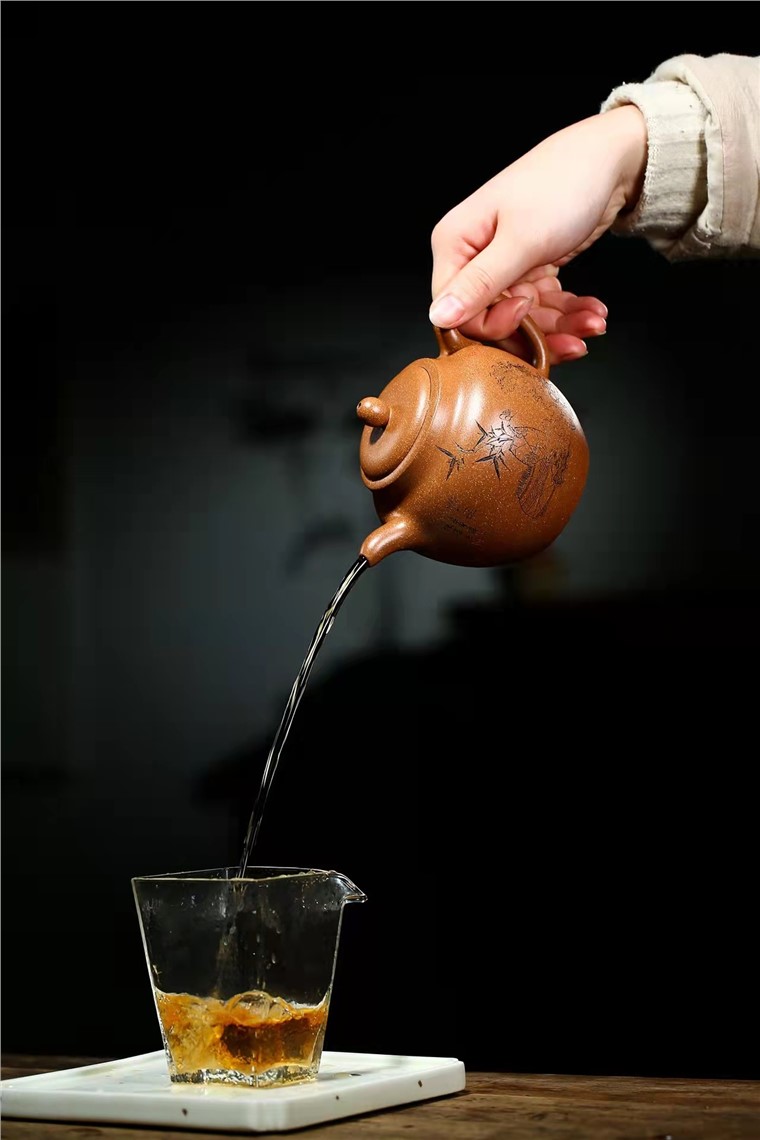 顾洪军作品 秋水