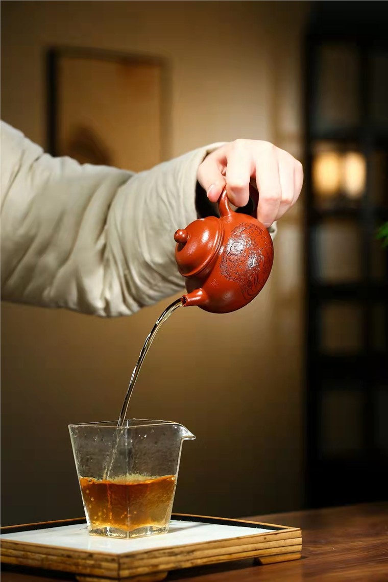 许时娟作品 容天