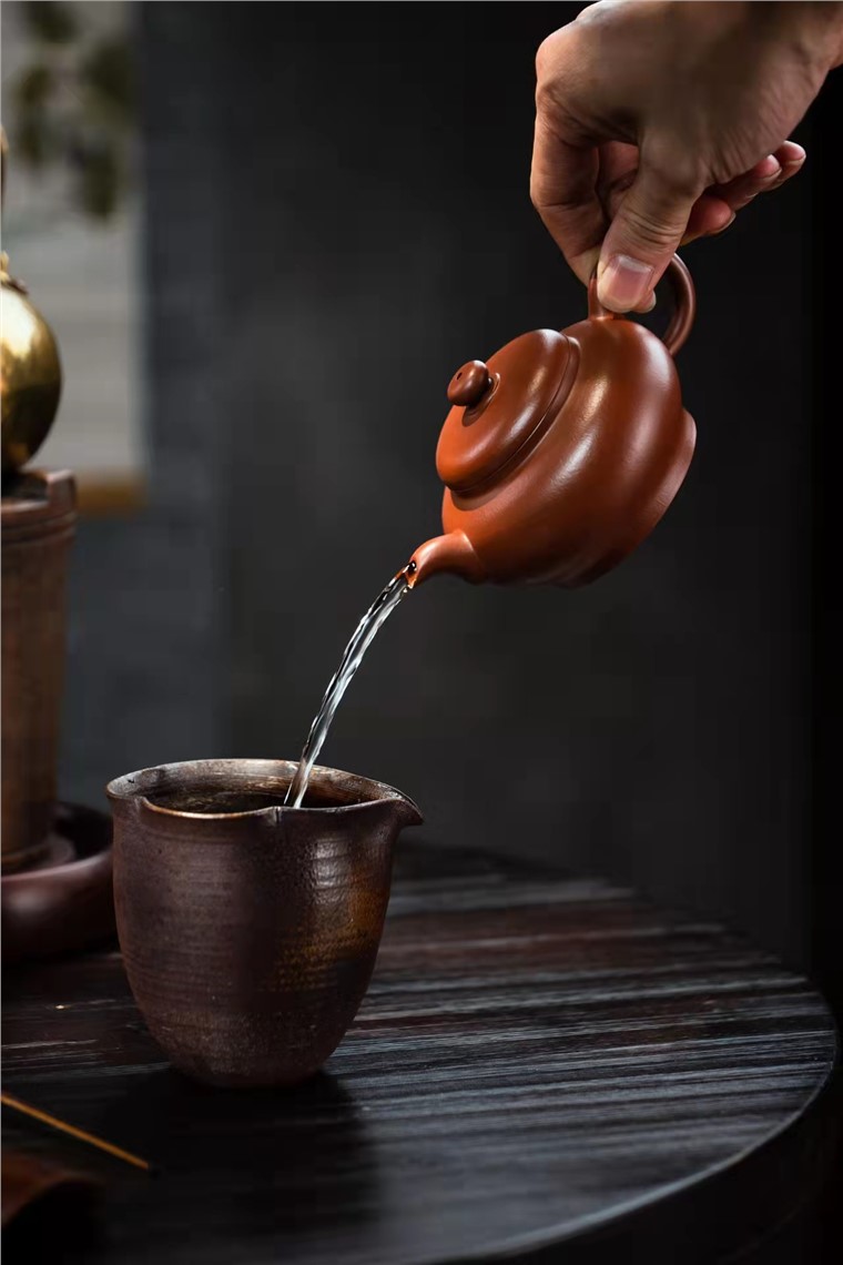 储立强作品 矮宫灯