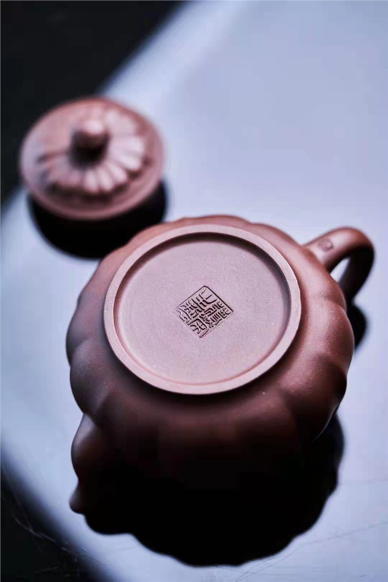 蒋荣生作品 宝莲图片