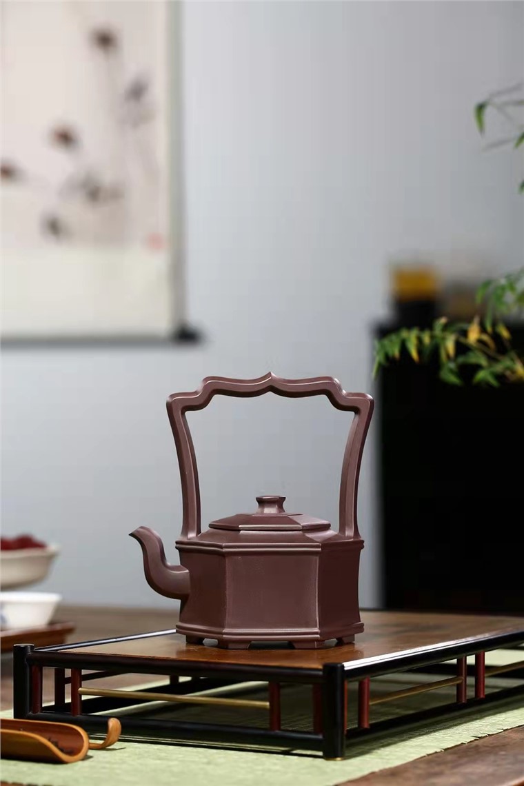 刘彩萍作品 六方提梁图片
